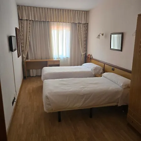 Hotel Alfar Isla Exterior photo